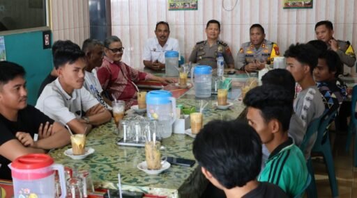 Warga Curhat Soal Narkoba, Judi Online Hingga Bansos, Ini Respons Tegas Kapolres Nias Selatan Warga Curhat Soal Narkoba, Judi Online Hingga Bansos, Ini Respons Tegas Kapolres Nias Selatan