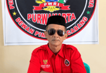 Tiang dan Kabel WiFi Semrawut di Purwakarta: Mengapa Pejabat Berwenang Seolah Diam?
