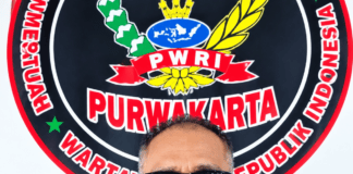 PWRI Purwakarta Soroti Kesemrawutan Tiang dan Kabel WiFi: Pemda Harus Segera Bertindak!